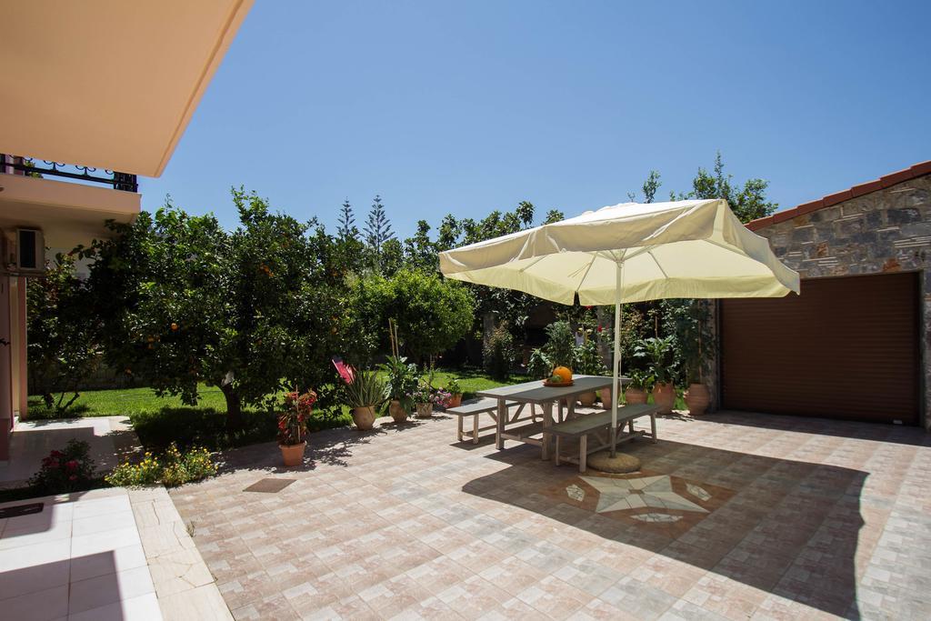 Erodios Villas 1 Gerani  Exterior foto